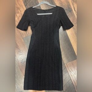 Theory Dark Gray Houndstooth Midi Dress in size 2. Great condition!